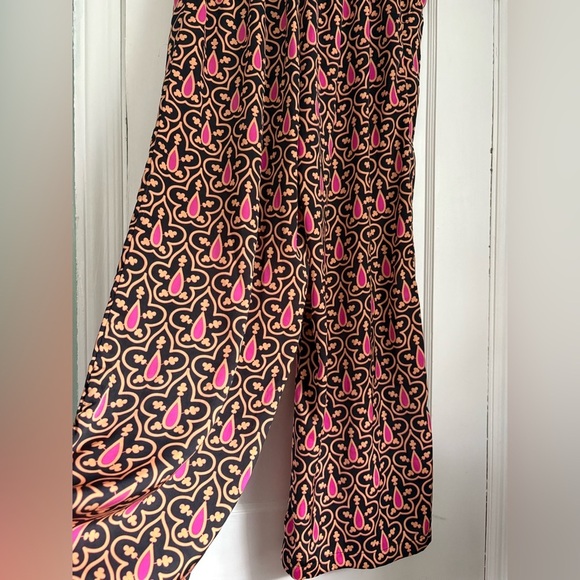 Rose & Olive High Waist Wide Leg Elastic Back with Pockets Pants, Size: Small - Picture 3 of 11